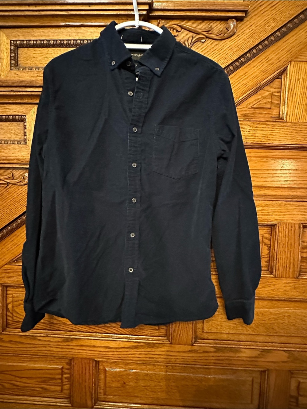 Banana Republic Slim Fit Navy Corduroy Button Down Shirt Men’s Medium